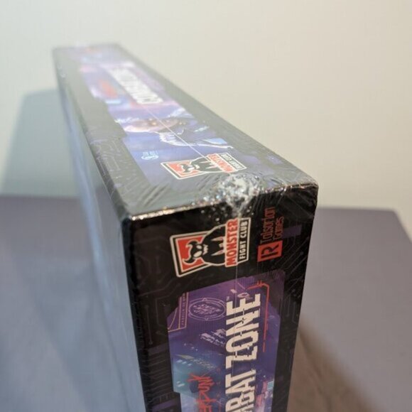 NEW Monster Fight Club Cyberpunk Red Board Game MFC-45000 - Picture 7 of 16